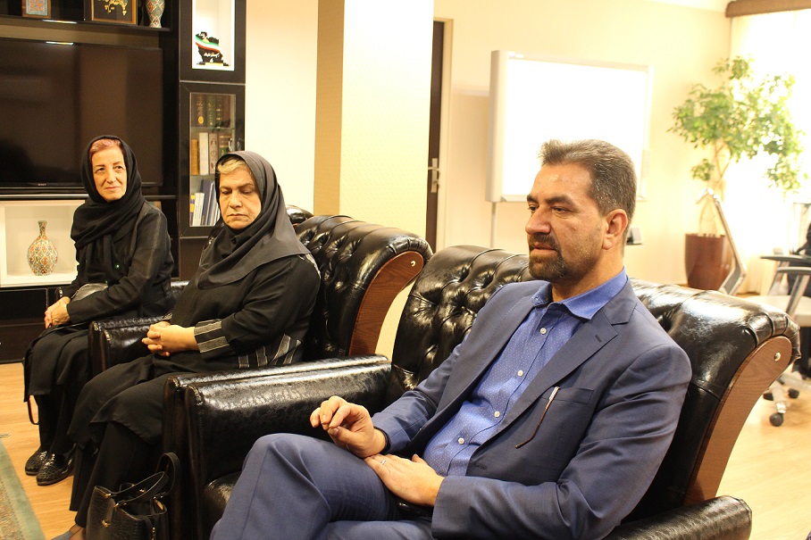 گزارش تصویری / نشست مدیرعامل آتیه سازان حافظ با هیات مدیره  ‌ کانون صندوق بازنشستگی استان تهران