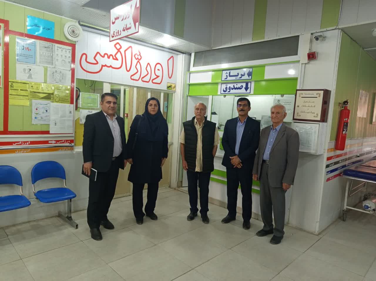 بازدید رئیس کانون کارگران بازنشسته استان لرستان از مراکز درمانی طرف قرارداد بیمه تکمیلی