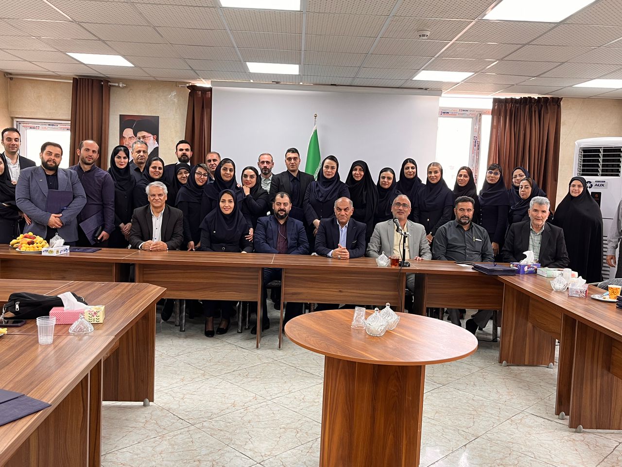 تجلیل کانون بازنشستگان تامین اجتماعی استان البرز از عملکرد آتیه سازان حافظ در استان