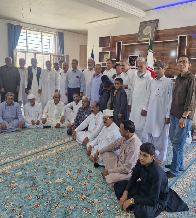 نشست روسای کانون های بازنشستگان تأمین اجتماعی استان سیستان و بلوچستان ( پرداخت مطالبات معوق بیمه تکمیلی از تامین اجتماعی اولویت اصلی ) نشست روسای کانون های بازنشستگان تأمین اجتماعی استان سیستان و بلوچستان ( پرداخت مطالبات معوق بیمه تکمیلی از تامین اجتماعی اولویت اصلی )
