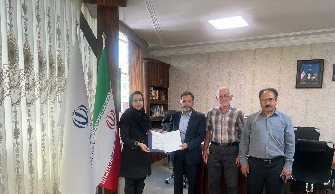 قرارداد بیمه اکمل بازنشستگان آموزش و پرورش استان آذربایجان شرقی برای پنجمین سال متوالی با آتیه سازان حافظ